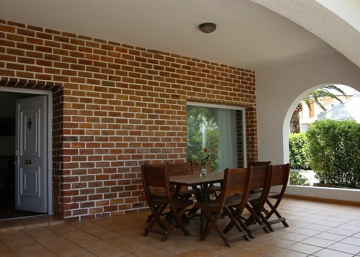 Hotel La Palmera By Homevillas360 4*